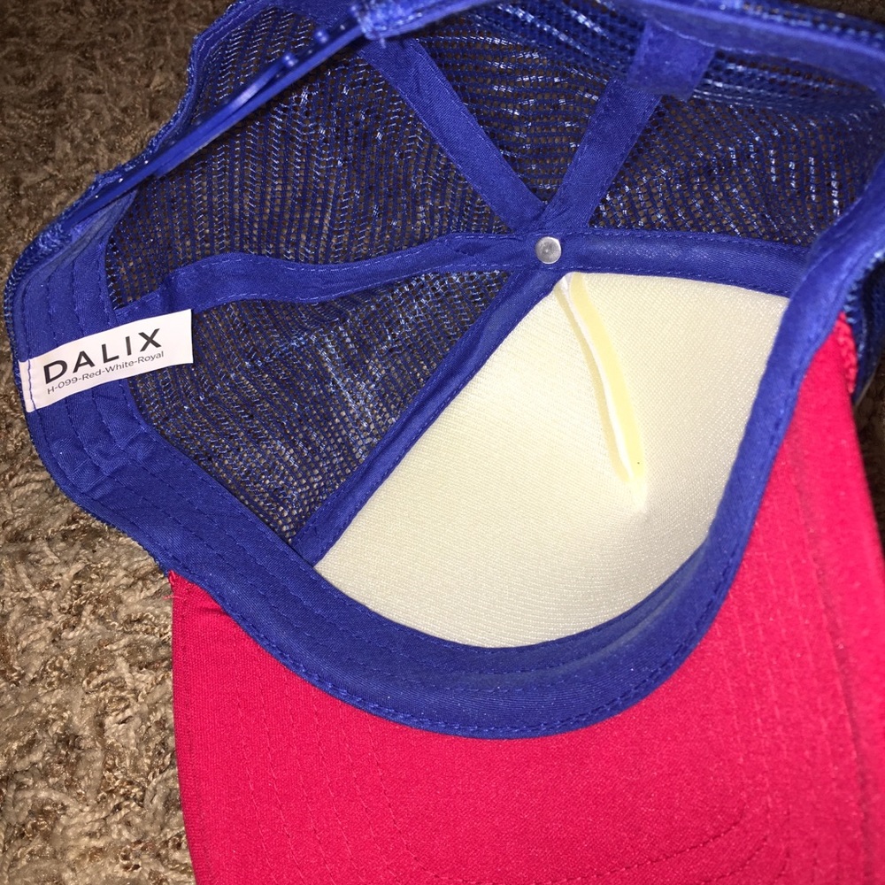 Hat - Picture 4 of 4